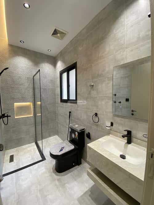 5 bedroom apartment in Al Shawqiyyah 4