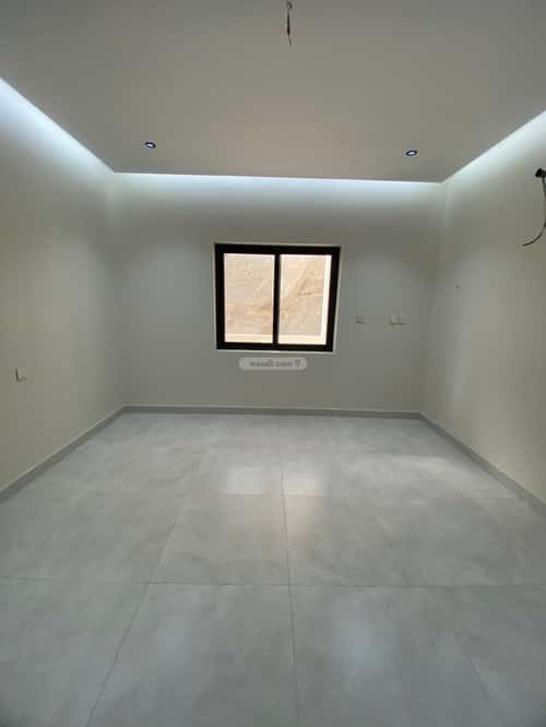 5 bedroom apartment in Batha Quraysh 2