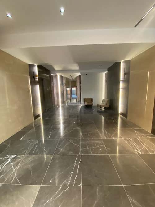 5 bedroom apartment in Batha Quraysh 2