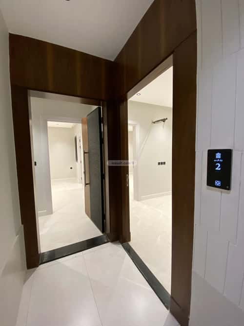 5 bedroom apartment in Batha Quraysh 9