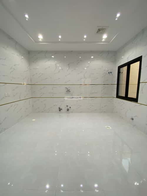 7 bedroom villa in Al Ukayshiyyah 5