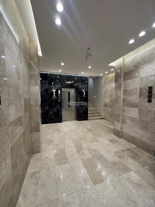 5 bedroom apartment in Al Sharayea 4