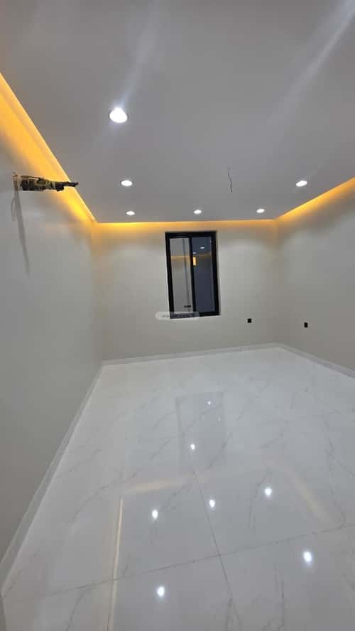 8 bedroom villa in Al Shamiyah Al Jadid 4