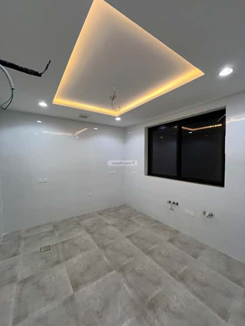 9 bedroom villa in Al Shamiyah Al Jadid 8