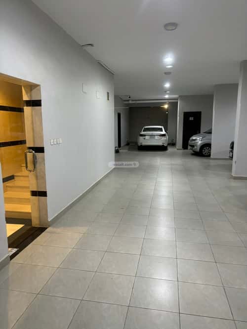 6 bedroom apartment in Al Hamra 1