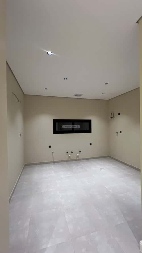 5 bedroom apartment in Al Sharayea 3