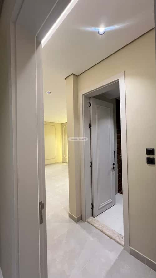 5 bedroom apartment in Al Sharayea 6