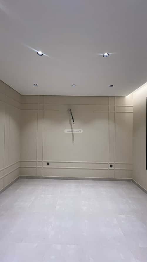 5 bedroom apartment in Al Sharayea 14
