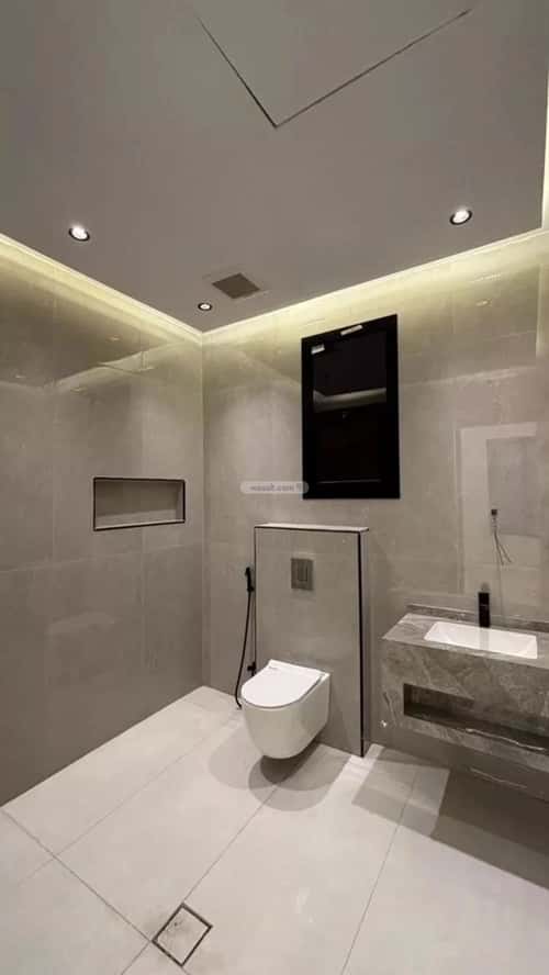 5 bedroom apartment in Al Difa 11