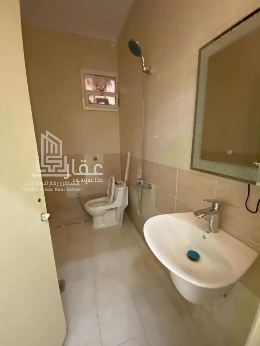 4 bedroom apartment in Al Rawabi, Riyadh 14