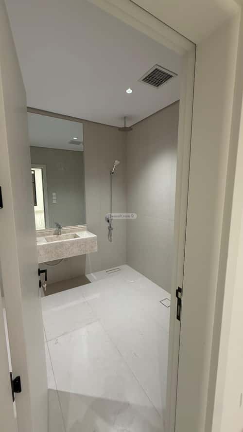8 bedroom villa in Al Rawabi, Madinah 7