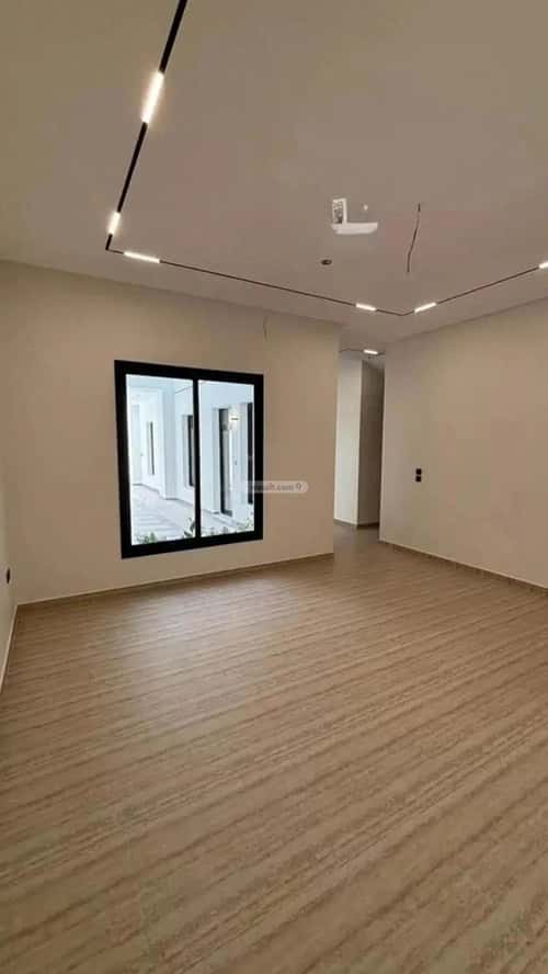 6 bedroom villa in Wadi Mudhainib 3