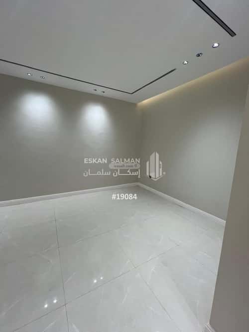 3 bedroom floor in Shawran 8