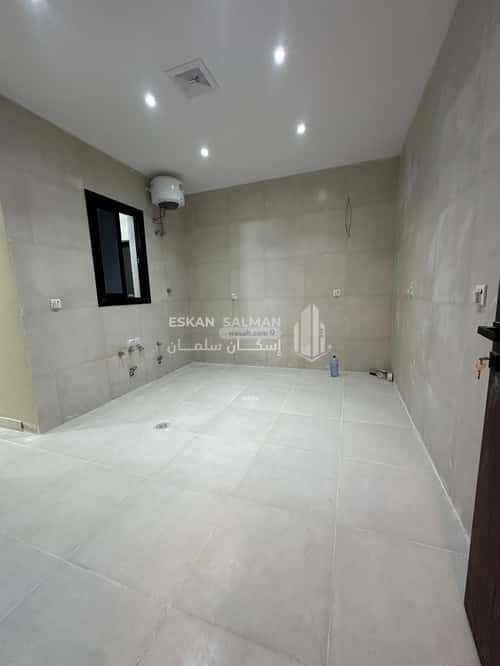 6 bedroom floor in Al Khadra 1