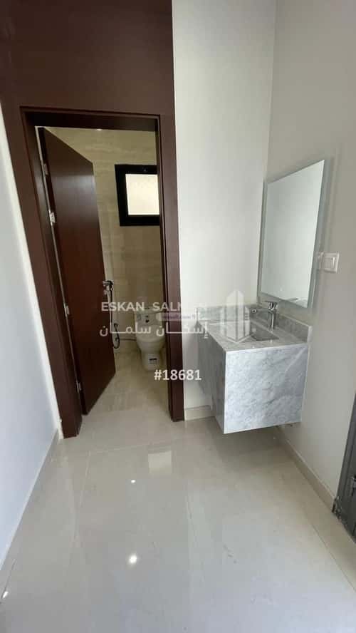 5 bedroom floor in Shathah 2