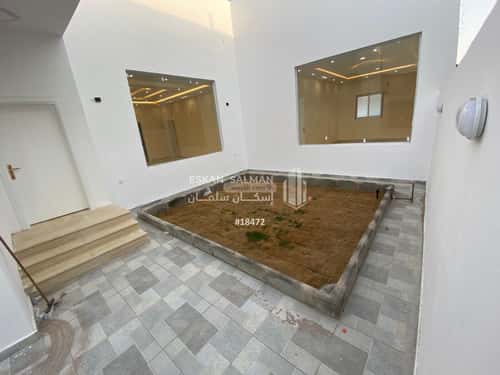 5 bedroom floor in Al Sinaiyah 5