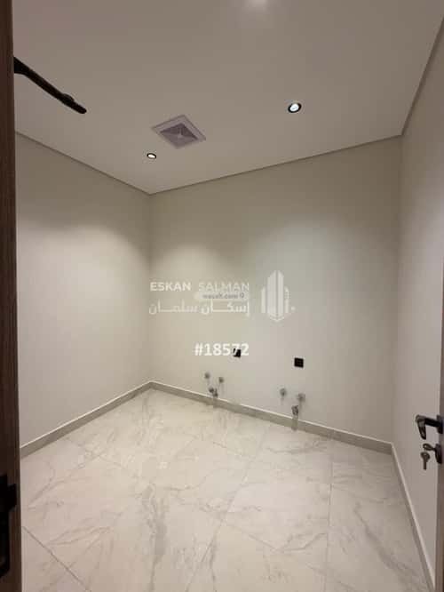 6 bedroom apartment in Al Salam 3