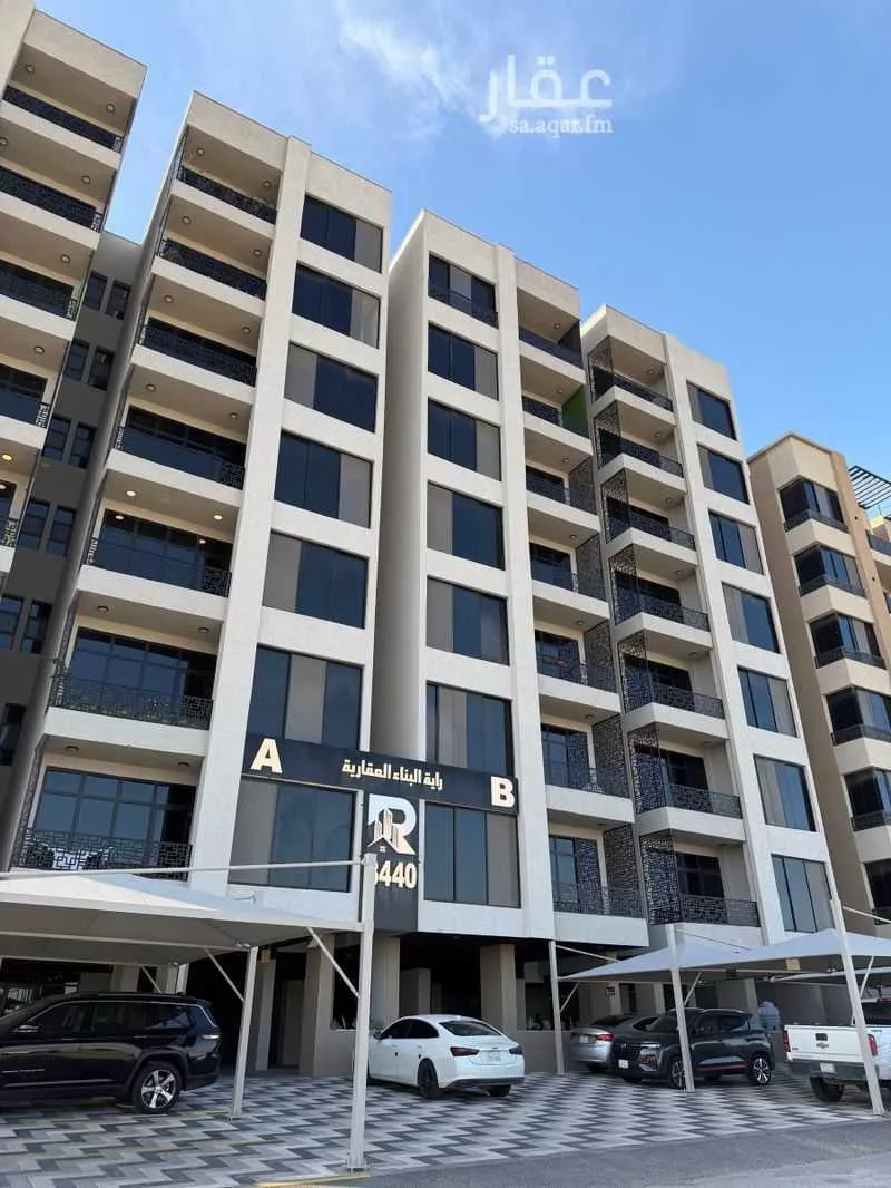 شقة 4 غرف في الشعلة، الدمام 6