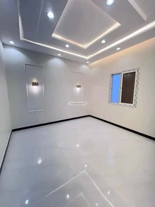 5 bedroom floor in Warqan 7