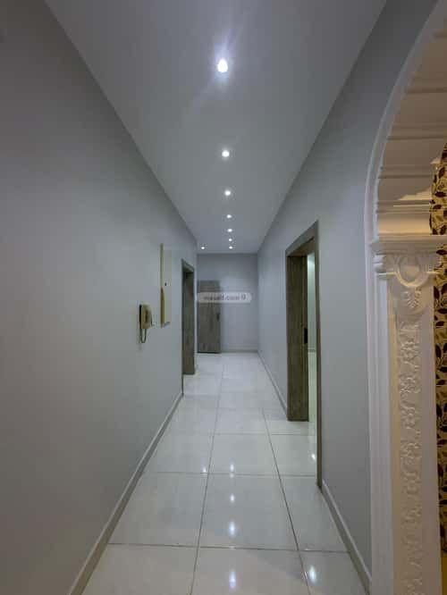 شقة 5 غرف في الرانوناء 5