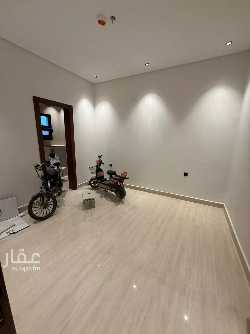 5 bedroom apartment in Al Mahdiyyah, Riyadh 16