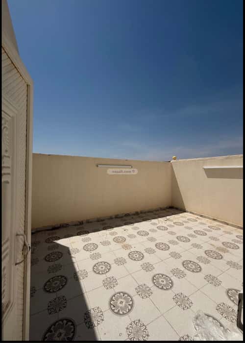 فيلا 5 غرف في الدفاع 2
