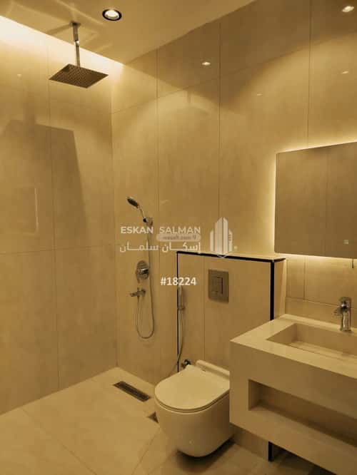 9 bedroom villa in Al Difa 1