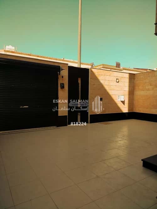 9 bedroom villa in Al Difa 7
