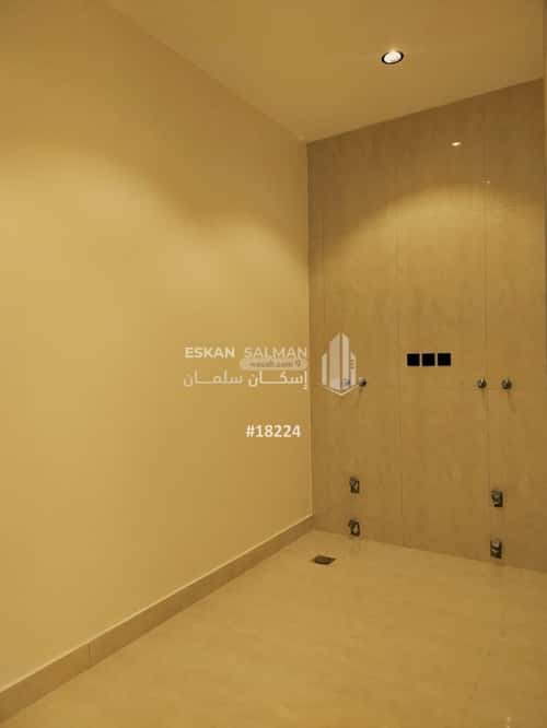 9 bedroom villa in Al Difa 11