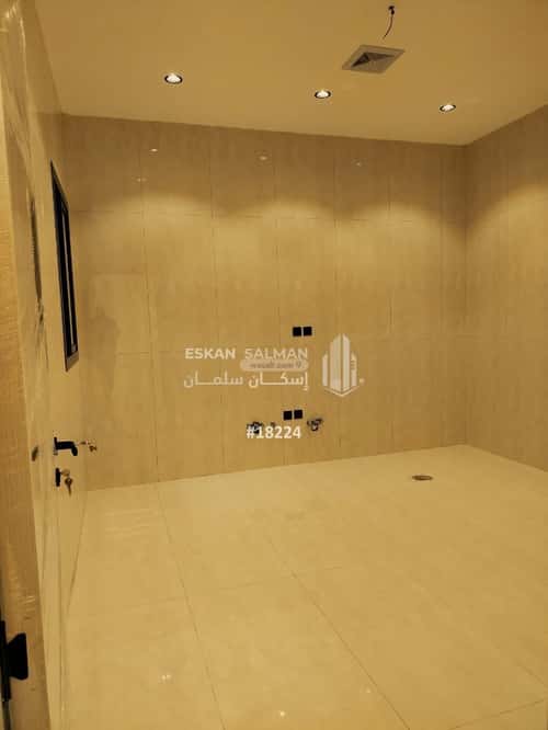 9 bedroom villa in Al Difa 15
