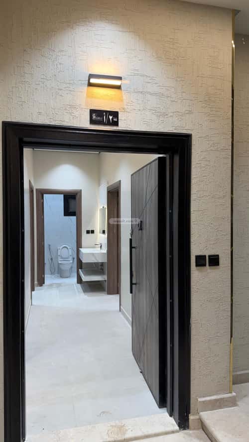 5 bedroom apartment in Abu Burayqa 7