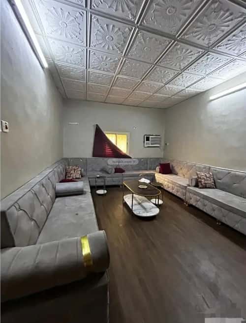 5 bedroom floor in Al Dhahirah 5