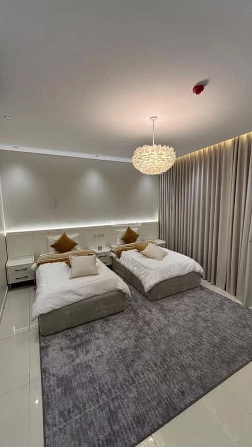 شقة 5 غرف في الإسكان 6