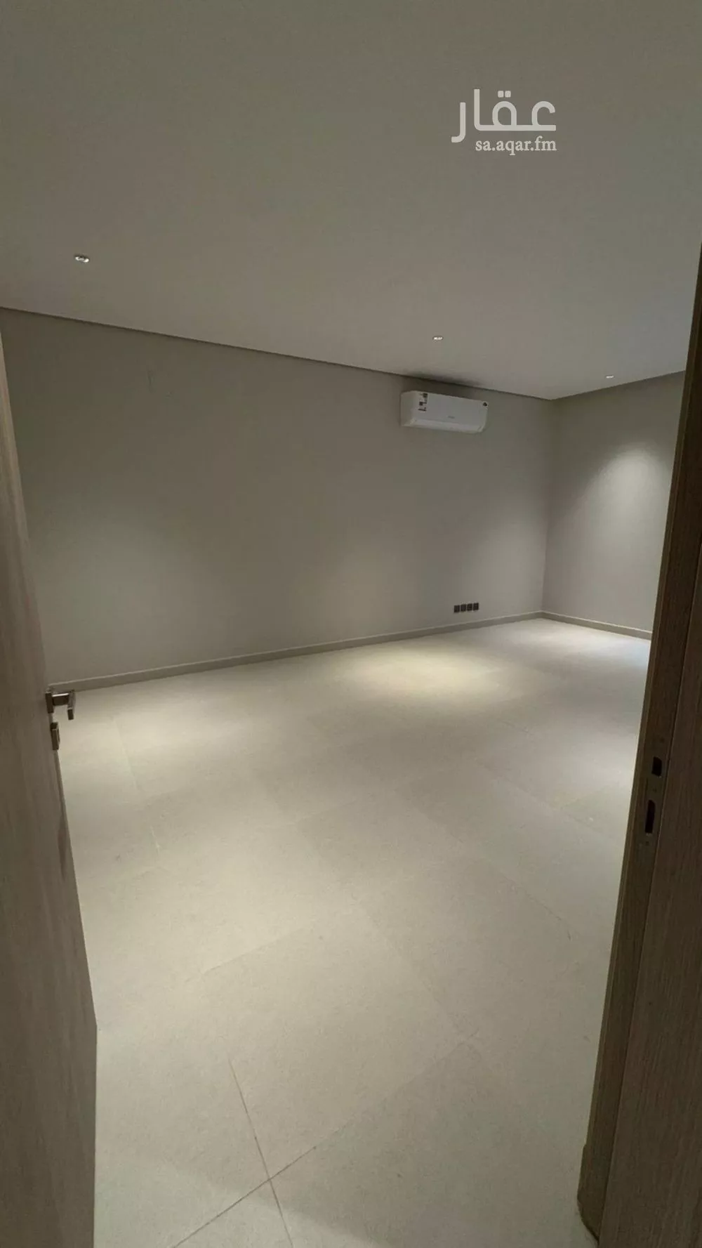 4 bedroom floor in Al Aridh 11
