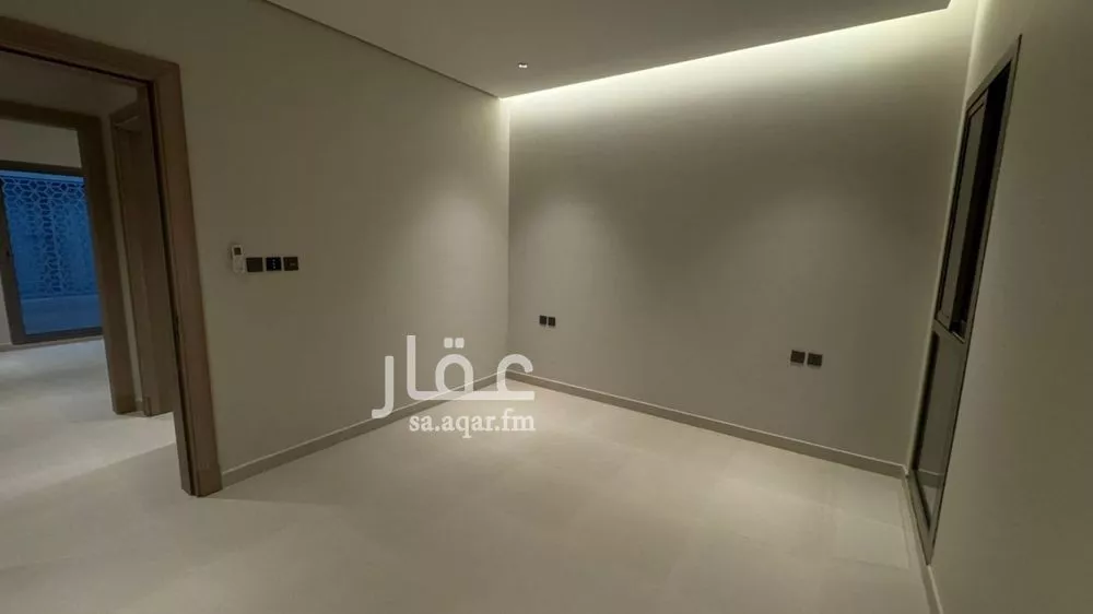 4 bedroom floor in Al Aridh 18