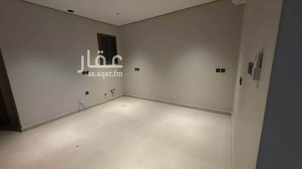 4 bedroom floor in Al Aridh 19