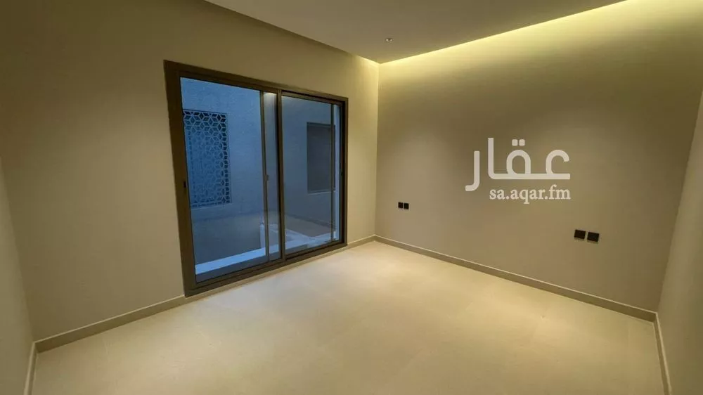 4 bedroom floor in Al Aridh 21