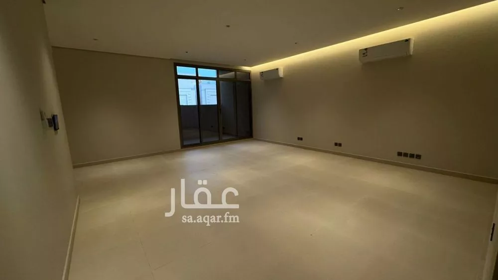 4 bedroom floor in Al Aridh 7