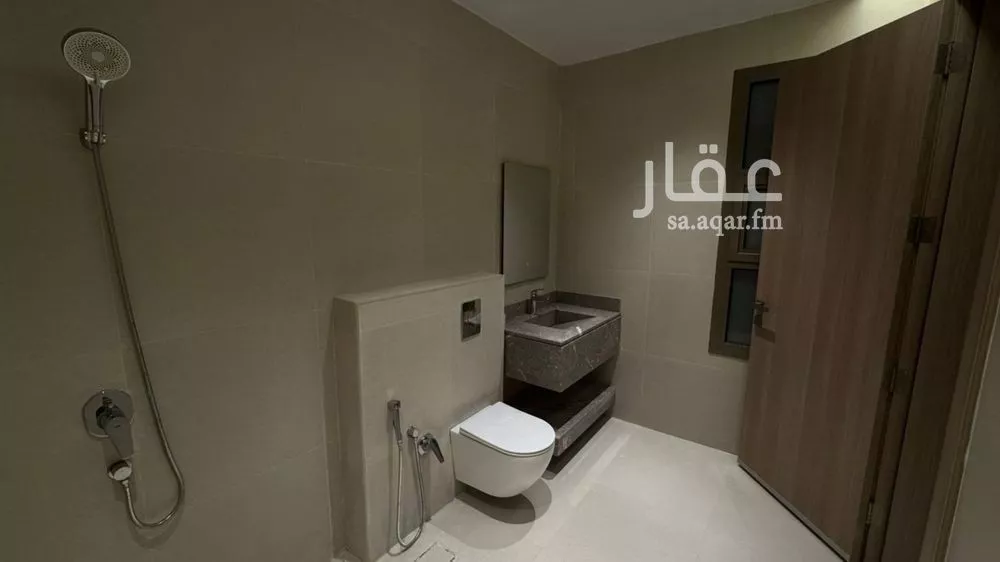 4 bedroom floor in Al Aridh 8