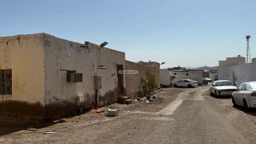 4 bedroom floor in Wairah 1