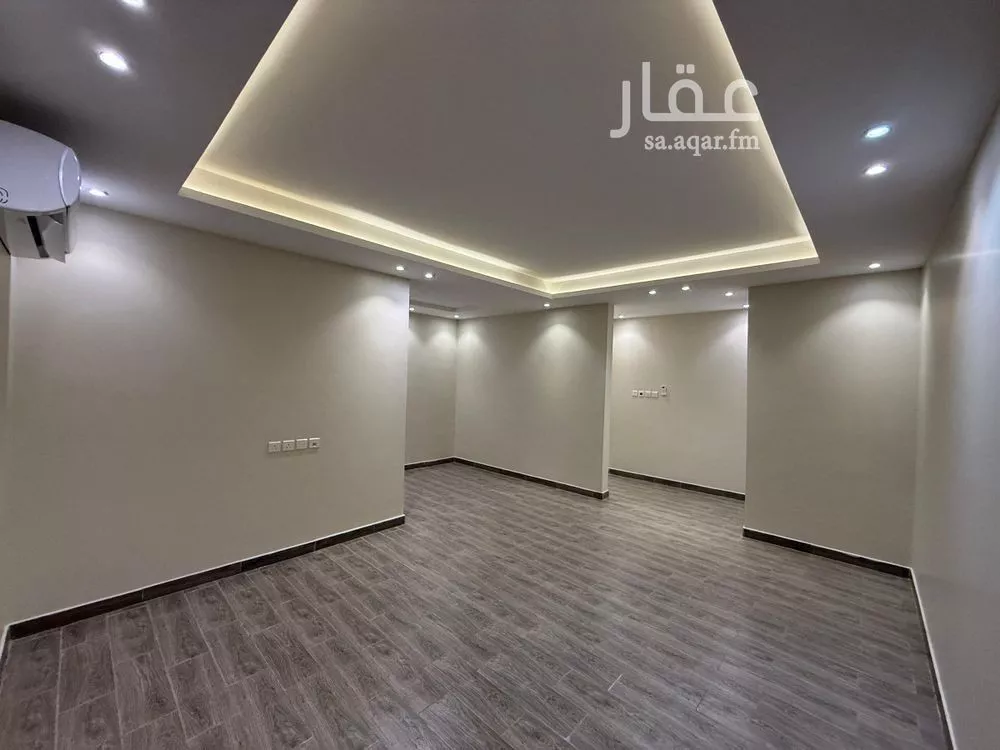 6 bedroom apartment in Dhahrat Laban 17
