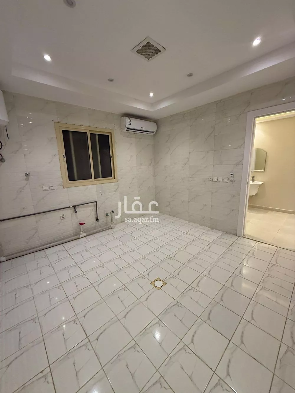 6 bedroom apartment in Dhahrat Laban 8