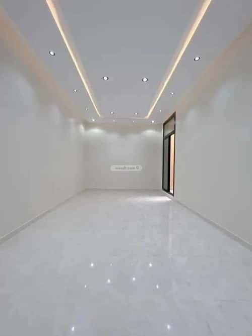 8 bedroom villa in Al Salam 3