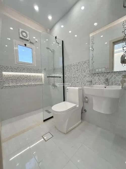 5 bedroom apartment in Al Areedh, Madinah 7