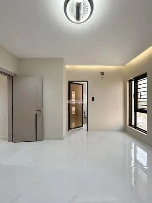 4 bedroom apartment in Al Dhahirah, Madinah 5