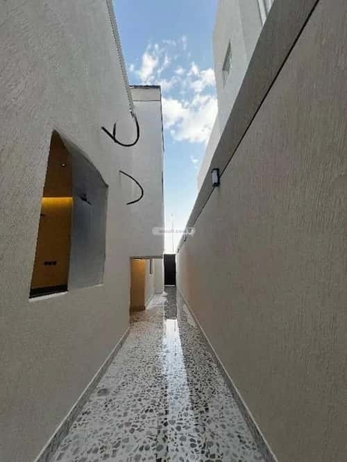6 bedroom floor in Abu Markha 7