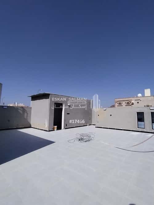 4 bedroom floor in Industrial City 7