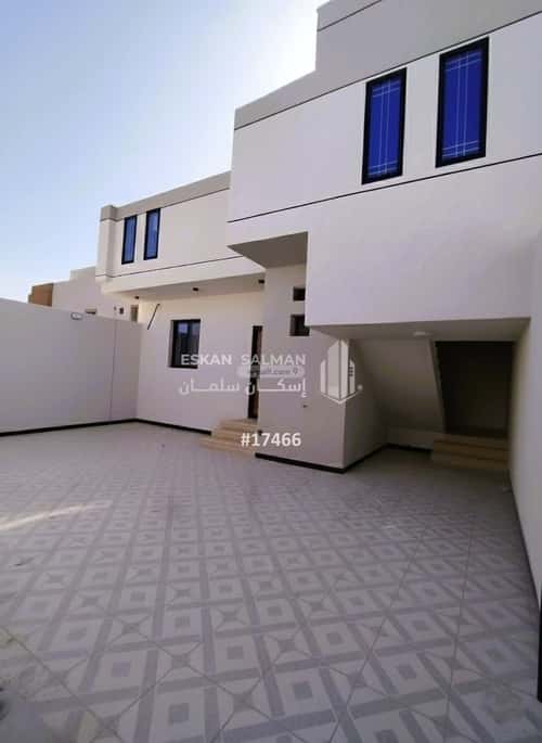 4 bedroom floor in Industrial City 13