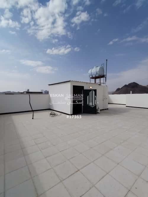 6 bedroom villa in Warqan, Madinah 18