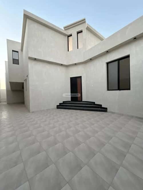 6 bedroom floor in Al Khadra 1